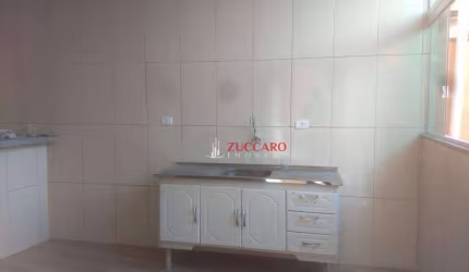 Casa com 2 dormitórios para alugar, 70 m² por R$ 2.050,11/mês - Cocaia - Guarulhos/SP