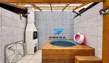Casa à venda no Guaíuba no Guarujá | Omega Imóveis