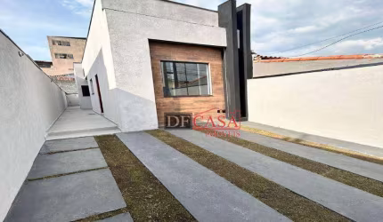 Casa de Condomínio em Vila Nova Cintra