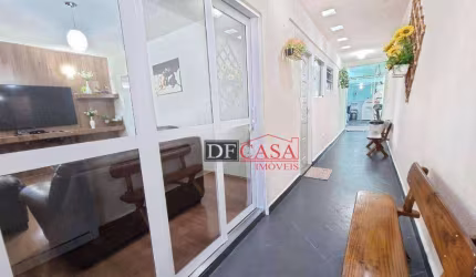 Casa em Conjunto Residencial José Bonifácio