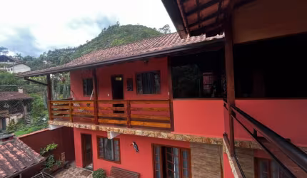 Casa com 5 dormitórios à venda, 305 m² por R$ 750.000,00 - São Pedro da Serra - Nova Friburgo/RJ