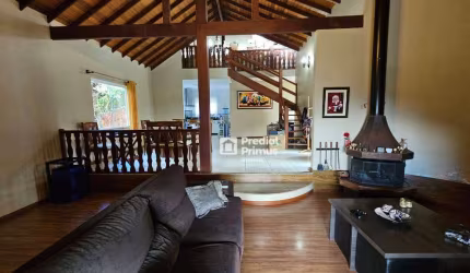 Incrível residência próxima ao Cônego com 300m²