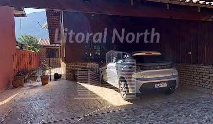 Casa mobiliada a venda no bairro Ressacada - Itajai