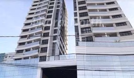 Apartamento a venda no centro de Itajaí.