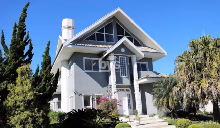 Casa em condomínio fechado com 5 quartos à venda na Rua Gabirobas, Uberaba, Curitiba, 434 m2 por R$ 3.498.000