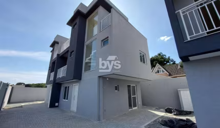 Casa com 3 quartos à venda na Rua Vadeco Suit, 99, Uberaba, Curitiba, 120 m2 por R$ 790.000