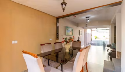 Casa em condomínio fechado com 3 quartos à venda na Rua Simão Brante, 103, Uberaba, Curitiba por R$ 470.000