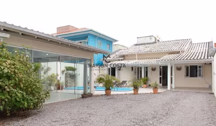 LINDA CASA/PACHECO PALHOÇA