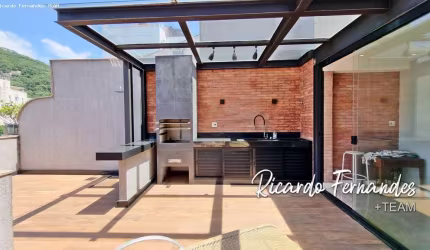 Cobertura duplex à venda no Humaitá