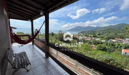Casa Vista mar com 2 dormitórios à venda, 230 m² por R$ 850.000 - Ribeirão da Ilha - Florianópolis/SC