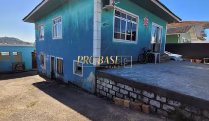 Casa com 6 quartos à venda na Rua Flomape, 1675, Ipiranga, São José por R$ 699.000