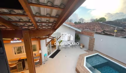 Praia Grande, Canto do Forte, Casa Isolada, Alto Padrão, 3 suítes, piscina, área grill