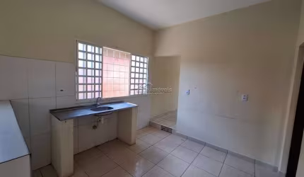 Casa com 2 quartos para alugar na Rua das Codornas, 800, Jardim Santa Amélia, Hortolândia por R$ 1.600