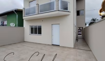 Casa nova para venda no bairro Vida Nova I, em Vinhedo/SP.
