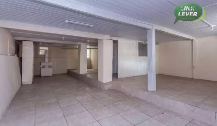 Box/Garagem para alugar por R$ 950,00/mês - Boa Vista - Curitiba/PR