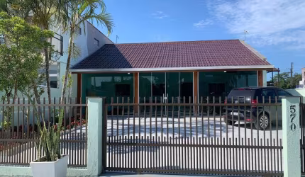 Casa com 4 dormitórios para alugar, 150 m² por R$ 1.800,00/dia - Itapema do Norte - Itapoá/SC