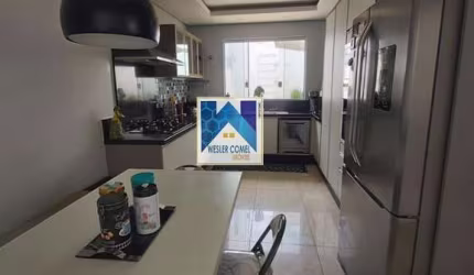 Linda Casa Térrea para Venda no bairro Vila Oliveira, localizado na cidade de Mogi das Cruzes / SP.