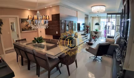ALTO PADRÃO! Apartamento finamente mobiliado com 4 dormitórios à venda, 144 m² na Quadra Mar - Balneário Camboriú/SC