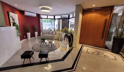Lindo Apartamento Quadra mar com 3 dormitórios à venda, Centro - Balneário Camboriú/SC