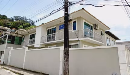 Apartamento com 3 quartos para alugar na Travessa João Francisco dos Santos, Saco dos Limões, Florianópolis por R$ 4.500