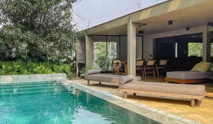 Casa com 4 quartos para alugar na Rua Doutor João Neves Neto, --, Jardim Guedala, São Paulo, 380 m2 por R$ 47.000