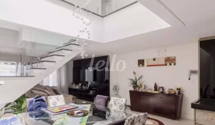 Casa com 5 quartos à venda na Rua Aluísio de Azevedo, 157, Vila Vilma, Santo André, 255 m2 por R$ 1.350.000