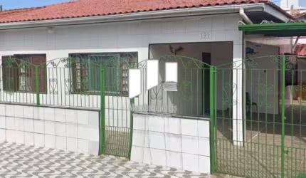 Casa térrea em Praia Grande SP.