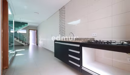 Casa com 3 quartos para alugar no Jardim Stella, Santo André  por R$ 3.850