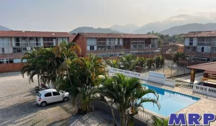 Apartamento à venda. Praia do Sapê. 1 dormitório. Condomínio com piscina. Aceita financiamento.