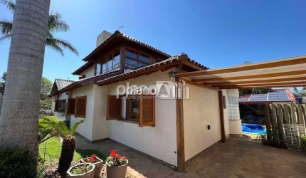Casa à venda, com 360m², 4 quartos 2 suítes - Centro - Gravataí / RS por R$ 2.200.000,00