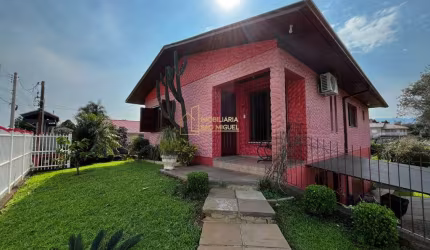 Casa com 4 Dormitórios À Venda no Bairro Industrial em Dois Irmãos/RS