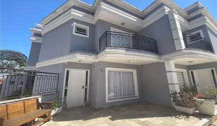 Casa em Condominio à Venda na Mooca com 392m²