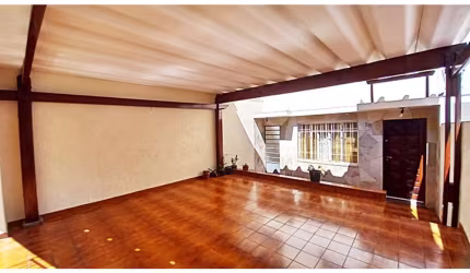Casa com 3 quartos à venda na Rua Cirino Faro, 70, Vila Gumercindo, São Paulo por R$ 520.000