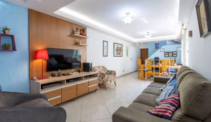 Casa com 3 quartos à venda na Rua Gurupá, 369, Vila Anglo Brasileira, São Paulo por R$ 1.248.900
