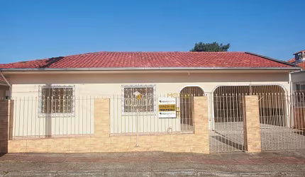 Casa para morar ou ponto comercial
