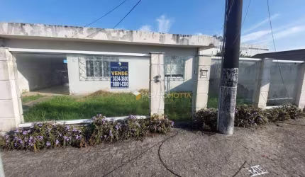 Casa com 3 dormitórios à venda, 180 m² por R$ 1.300.000,00 - Kobrasol - São José/SC