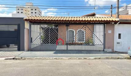 Casa com 4 dormitórios à venda, 130 m² por R$ 630.000,00 - Jardim das Indústrias - São José dos Campos/SP