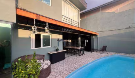 Sobrado com 4 dormitórios à venda, 234 m² por R$ 1.049.500 - Residencial Santa Paula - Jacareí/SP