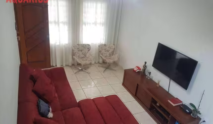 Casa com 3 dormitórios à venda, 185 m² por R$ 650.000,00 - Jardim Oriente - São José dos Campos/SP