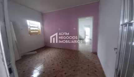 Casa na  avenida em  Santana Zona Norte -SJC -venda