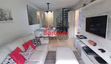 Cobertura com 3 quartos, Ingá, Niterói - R$ 850 mil, Cod: 5997