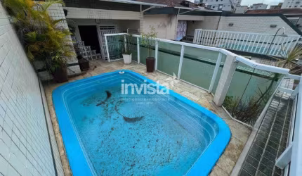 Casa à venda no bairro Embaré