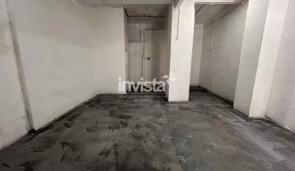 Loja para locação na quadra da praia