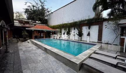 Casa à venda no bairro Ponta da Praia