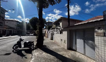 Casa para alugar no bairro do Boqueirão em Santo