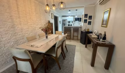 Apartamento com 3 dormitórios sendo 1 suíte na Praia dos Amores