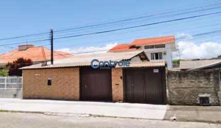 Ótimas casas averbadas em terreno de 360 m2, com entrada independente, no Caminho Novo, Palhoça