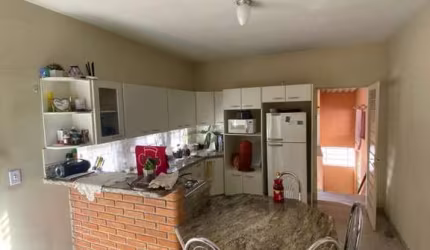 Casa para Venda em Votorantim, Vossoroca, 2 dormitórios, 3 banheiros, 3 vagas