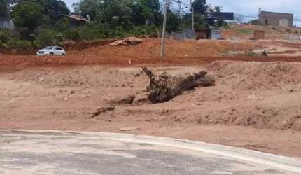 Terreno em Condomínio para Venda em Jandira, Votupoca