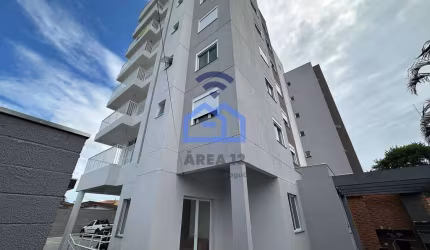 Apartamento Novo com Vista para a Serra – 1 Suíte, 61m², Próximo à Praia e Comércio no Porto Novo,